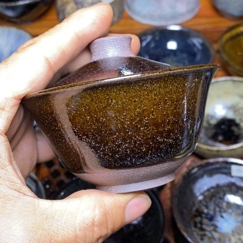 茶盏dou lai lo nv tu w z