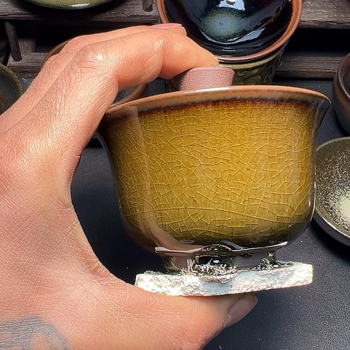 茶盏建盏……建。建盏