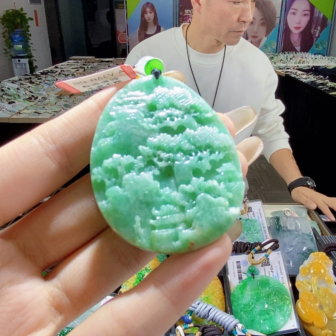 颈饰未镶嵌翡翠翡翠