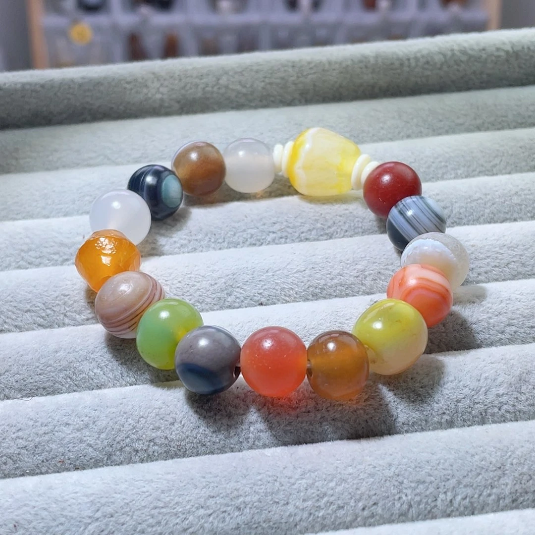 恢***酱玛瑙/玉髓未镶嵌珠宝半成品