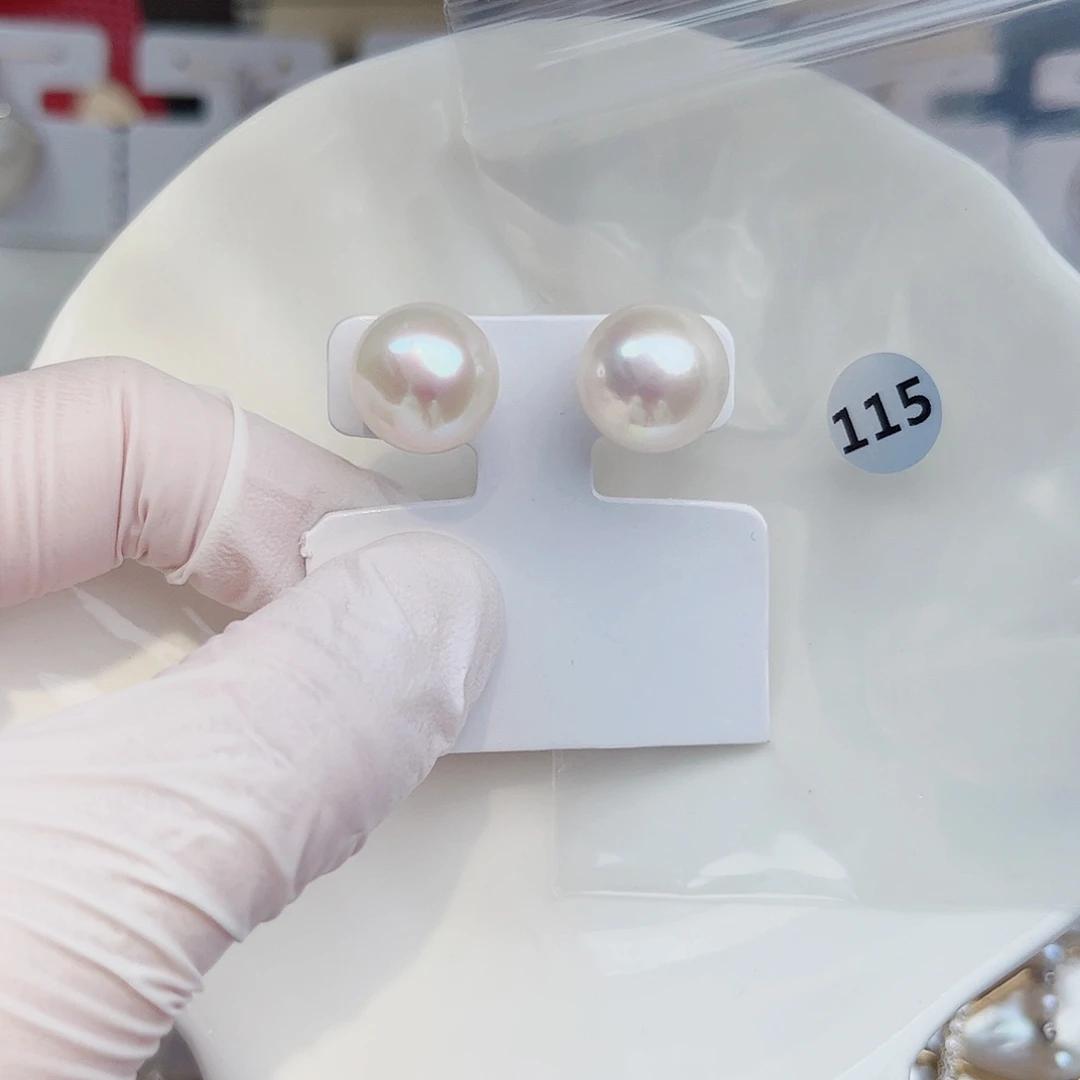 银S925镶嵌淡水珍珠耳饰