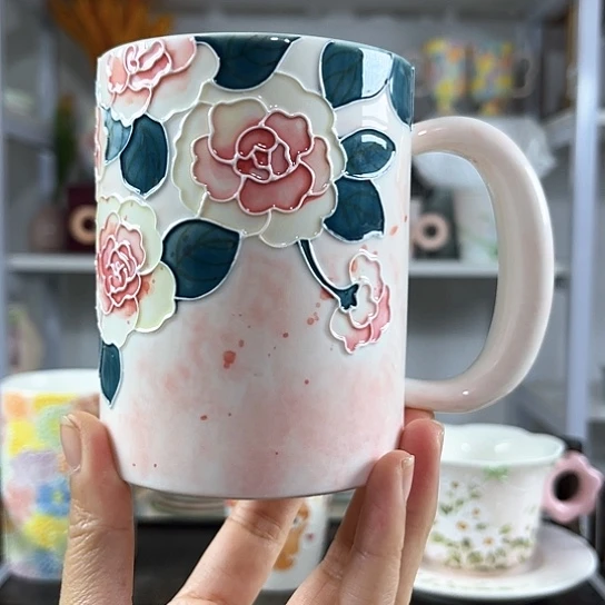 手绘高温釉下彩陶瓷