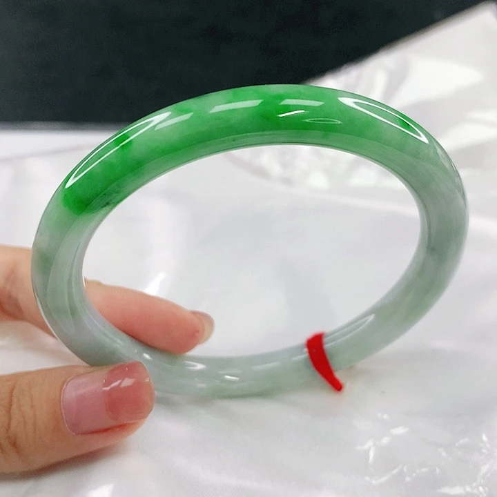 翡翠未镶嵌手镯圈61，85052