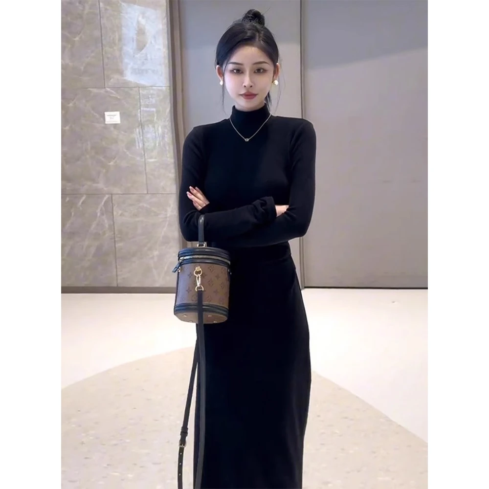 半高领修身性感连衣裙女春秋黑色名媛气质打底中长款包臀直筒裙子