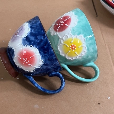 微瑕，不能明火，篮，绿早餐杯各一个