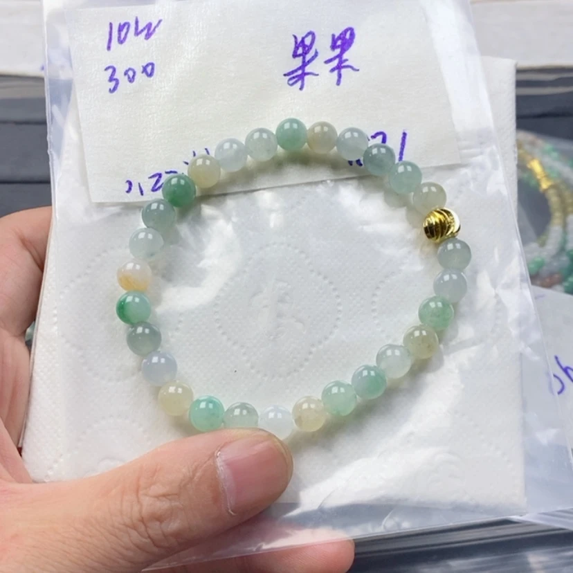 【闪购商品】翡翠挂件未镶嵌果*