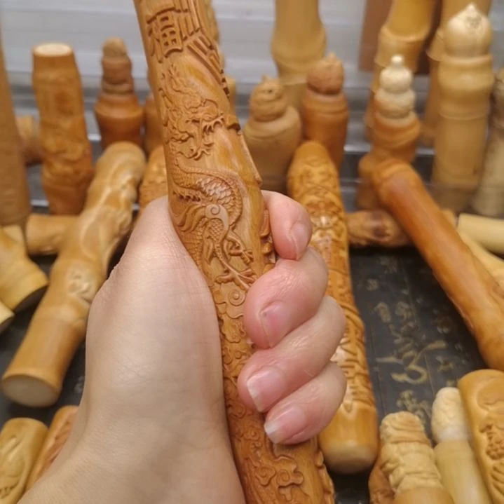 宸***爷竹红皮料子浮雕天官赐福