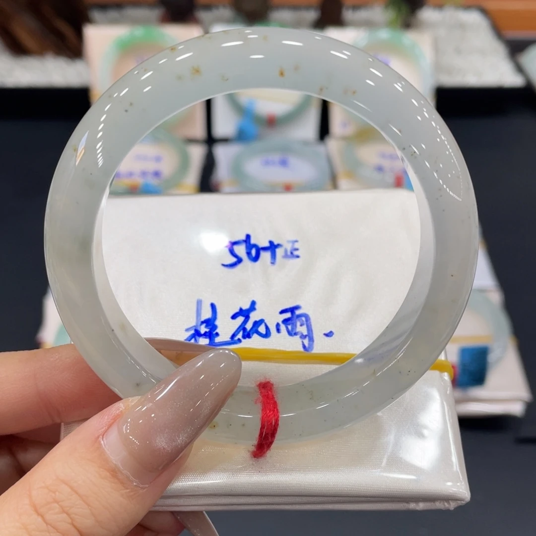 未镶嵌手镯翡翠缅甸天然翡翠手镯