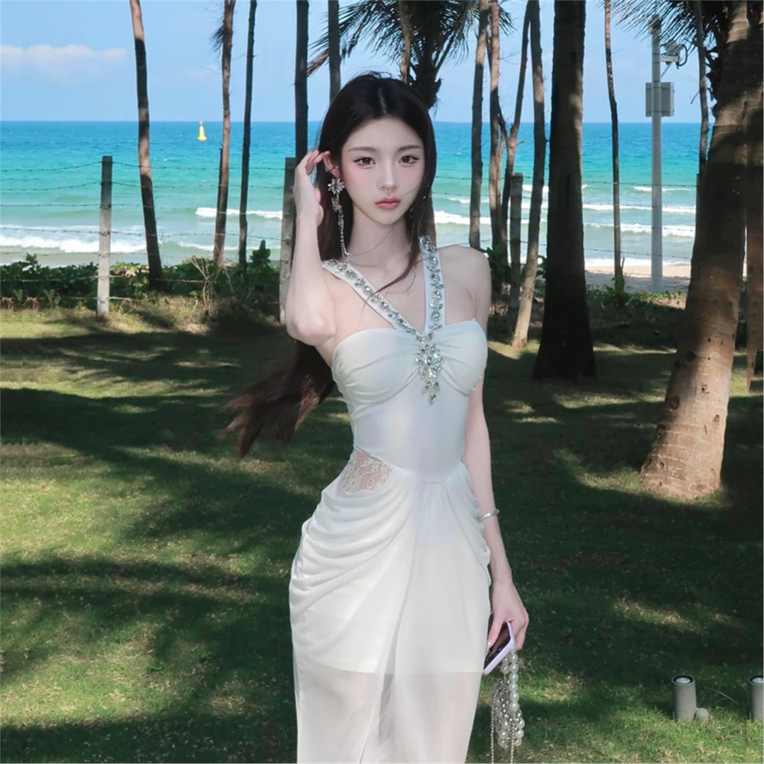 夏日绝美法式小众气质名媛白色礼服裙重工钉珠镶钻挂脖包臀连衣裙