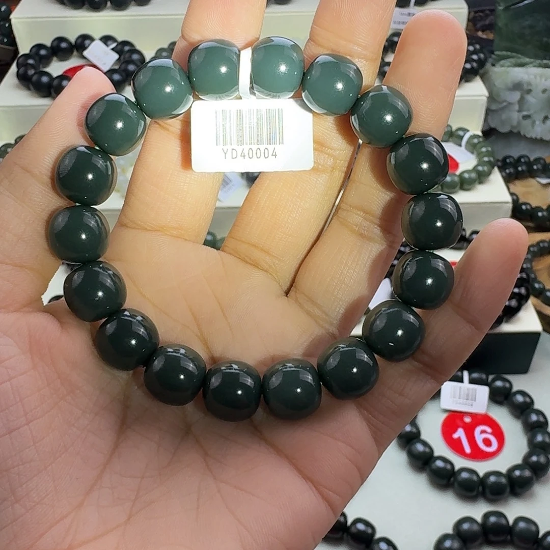 和田玉未镶嵌手串