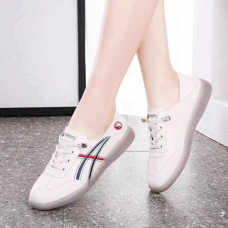 专业太极鞋女鞋牛筋底太极拳四季款武术鞋透气软底练功训练表演鞋