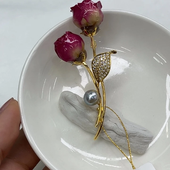 未镶嵌胸饰海水珍珠8-9mm