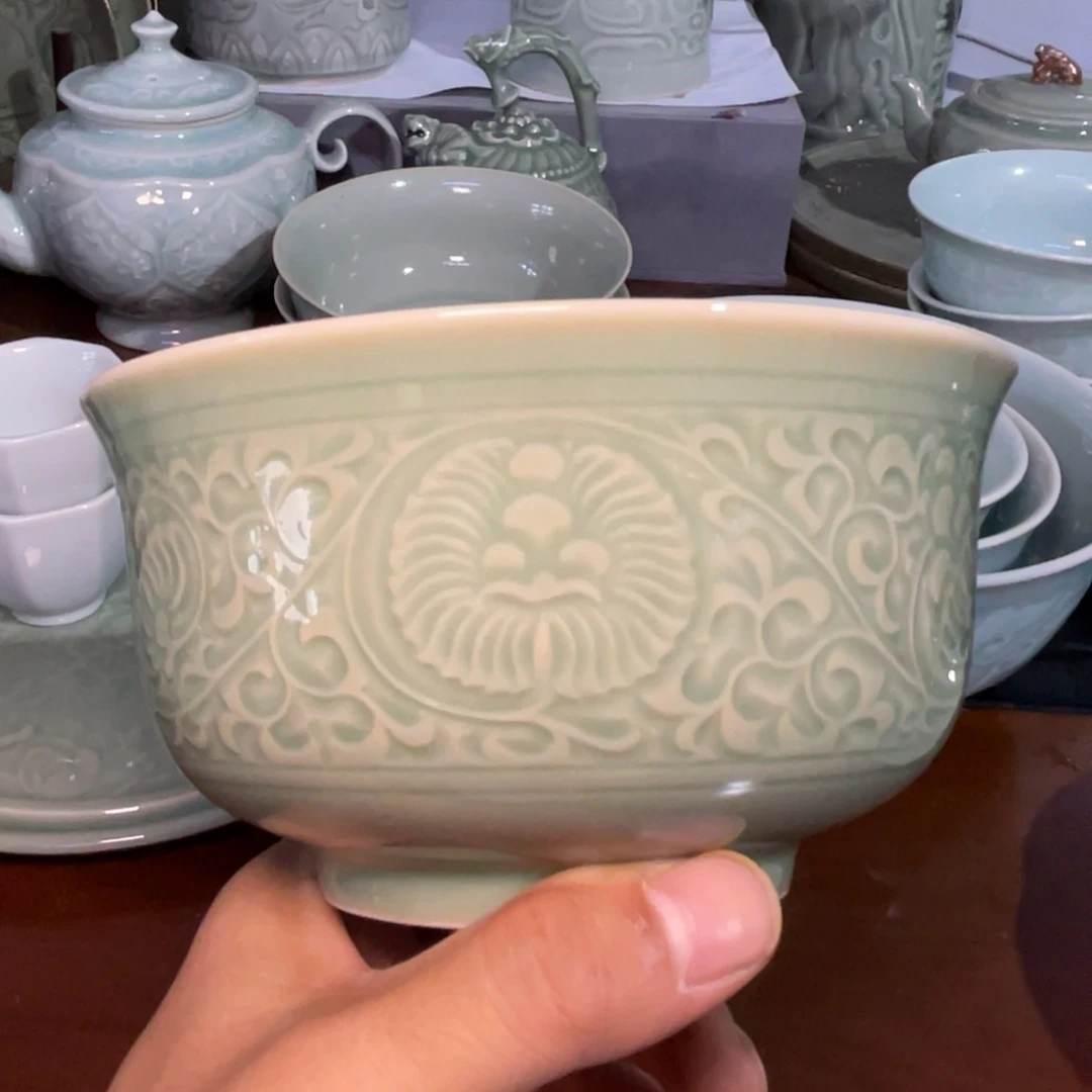 正品菊纹碗2只新品