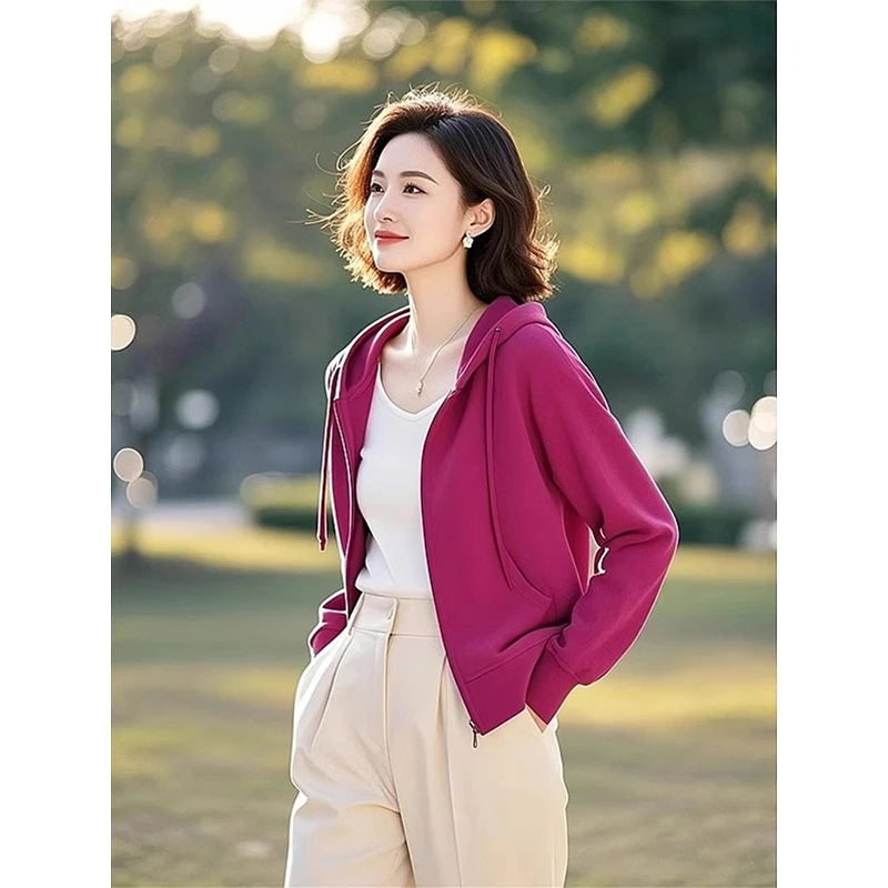 2025开春新款今年流行休闲百搭小个子短款减龄玫红色连帽卫衣外套