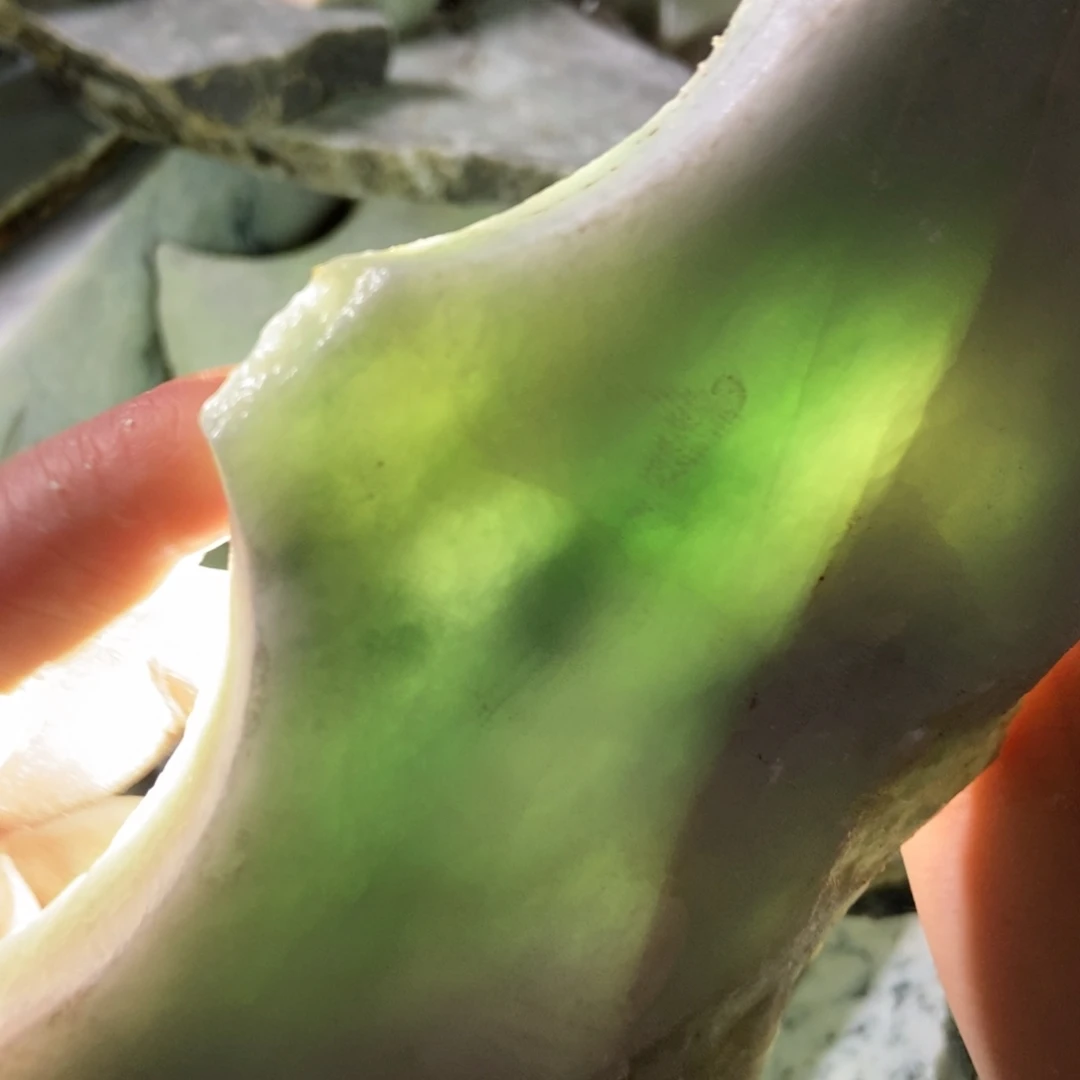 翡翠未镶嵌把件天然翡翠