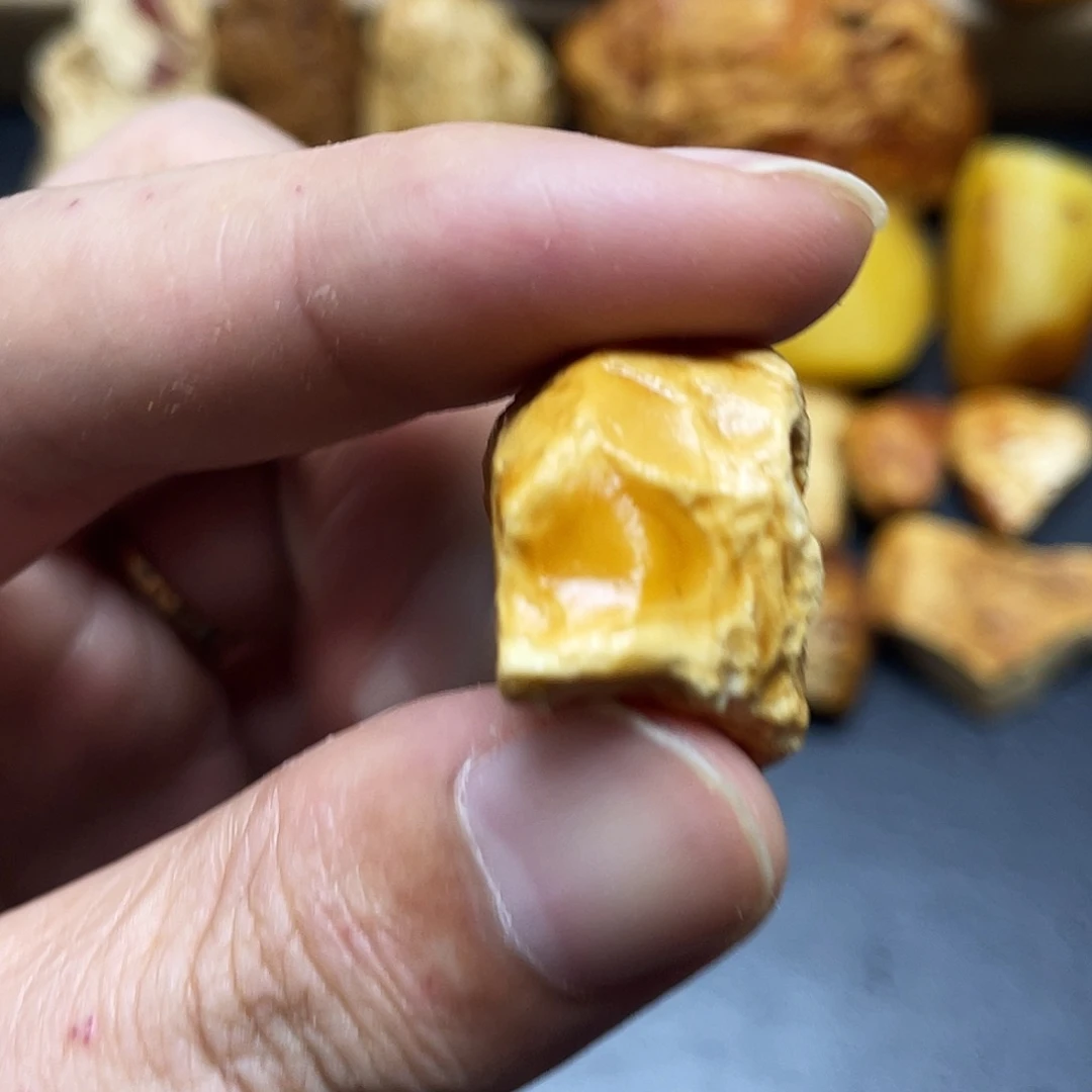 未镶嵌定制琥珀定制