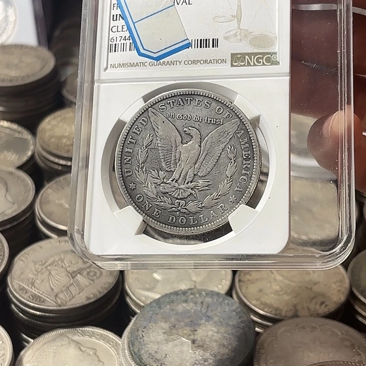 罖***亽银Ag900美国一美元银币