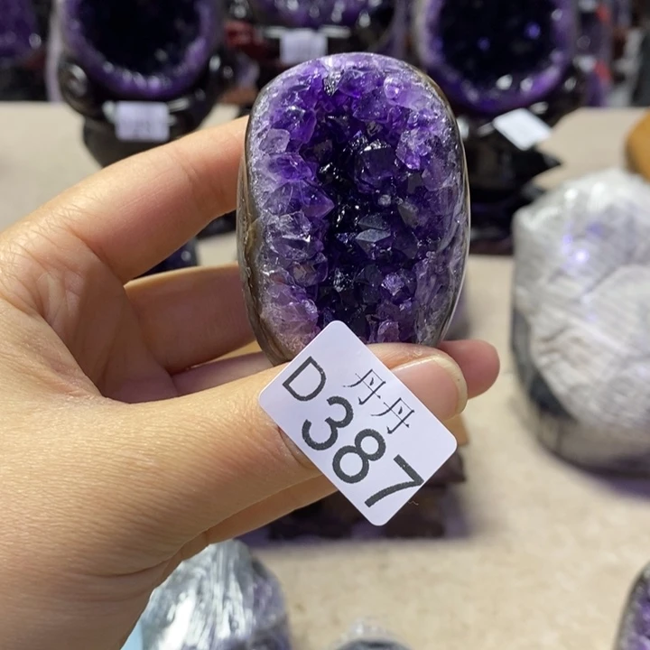 未镶嵌大型摆件（非配饰）水晶