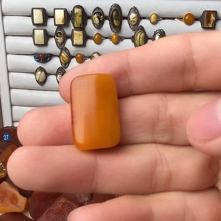 裸石琥珀未镶嵌蜜蜡