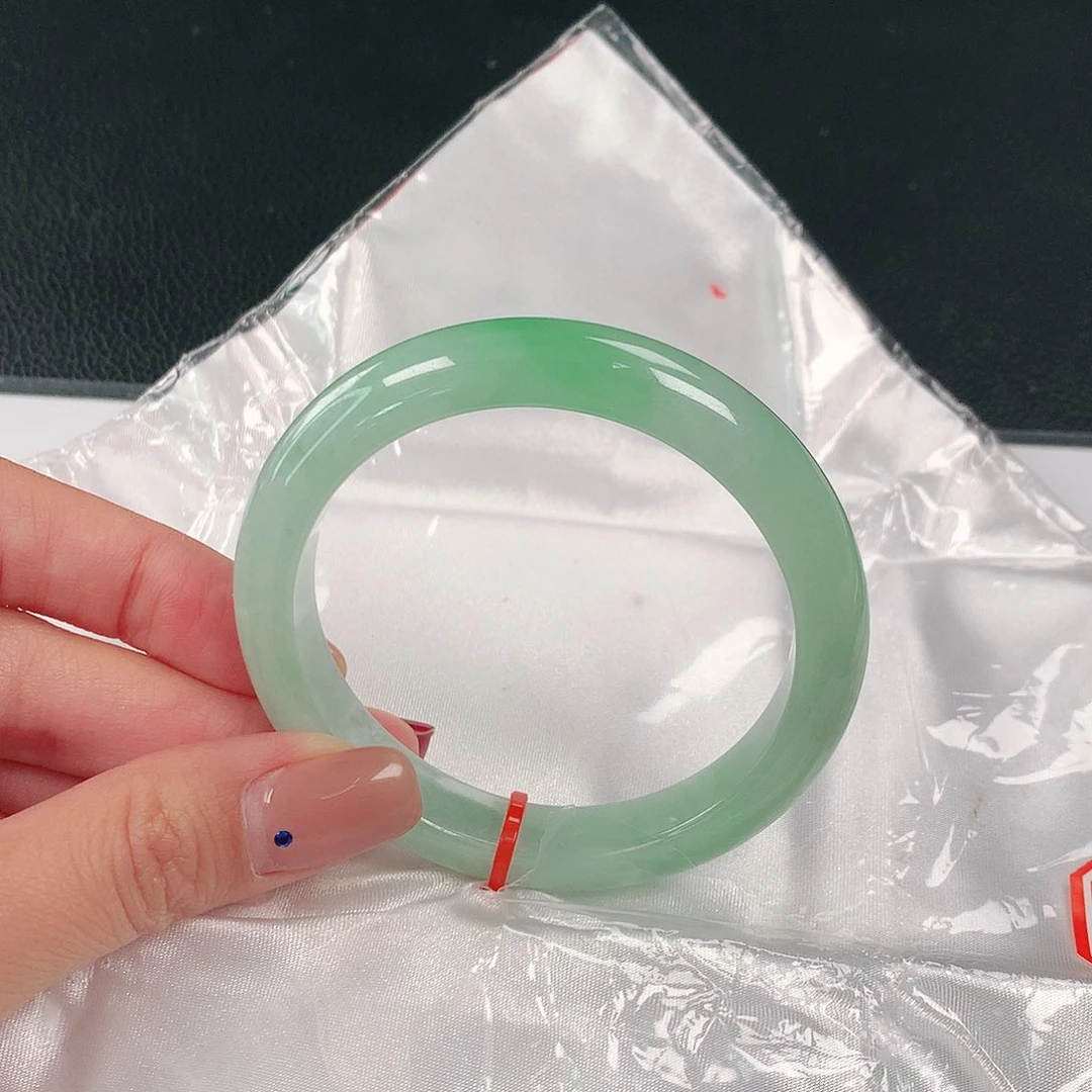 未镶嵌手镯翡翠223