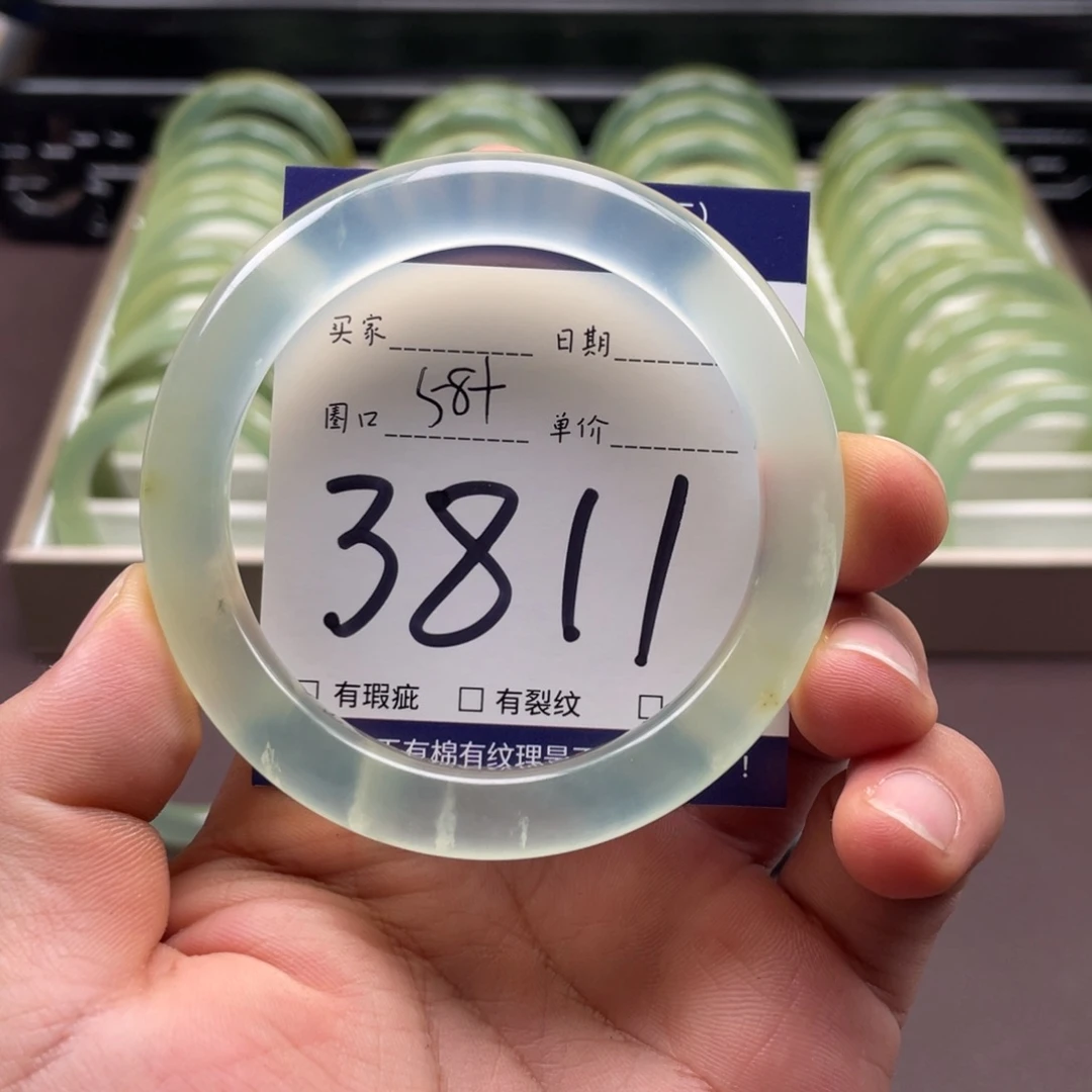 岫玉未镶嵌手镯手镯