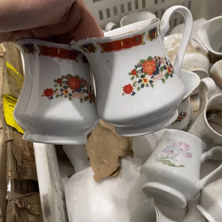 瓷片白瓷釉上彩公道杯两个