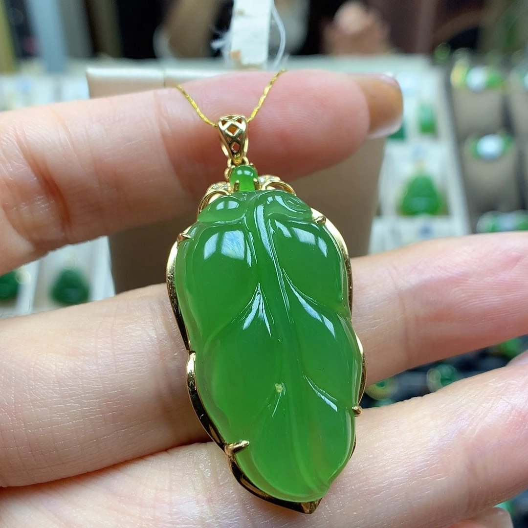 和田玉18K金镶嵌颈饰1730