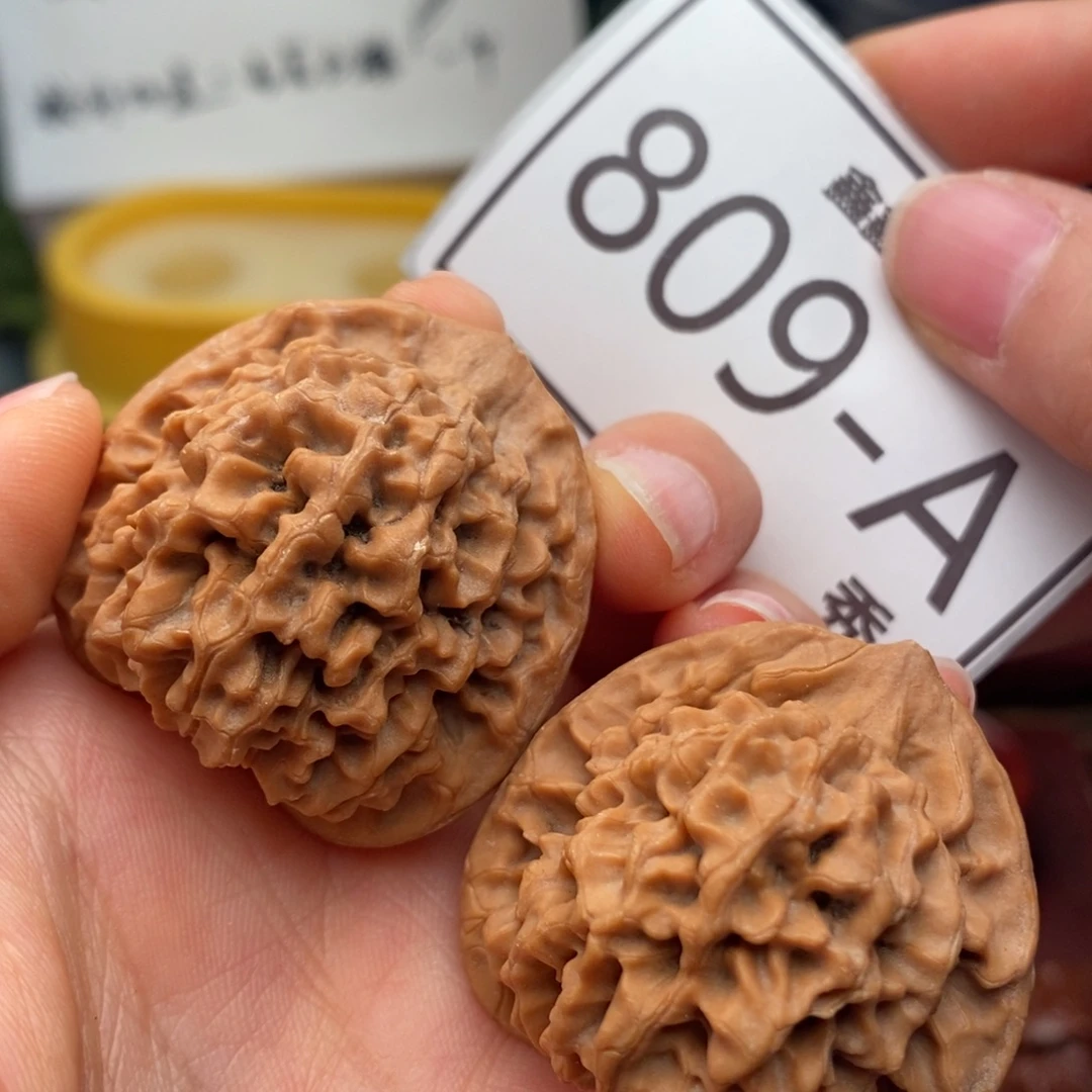 文玩核桃把件秦闷36……