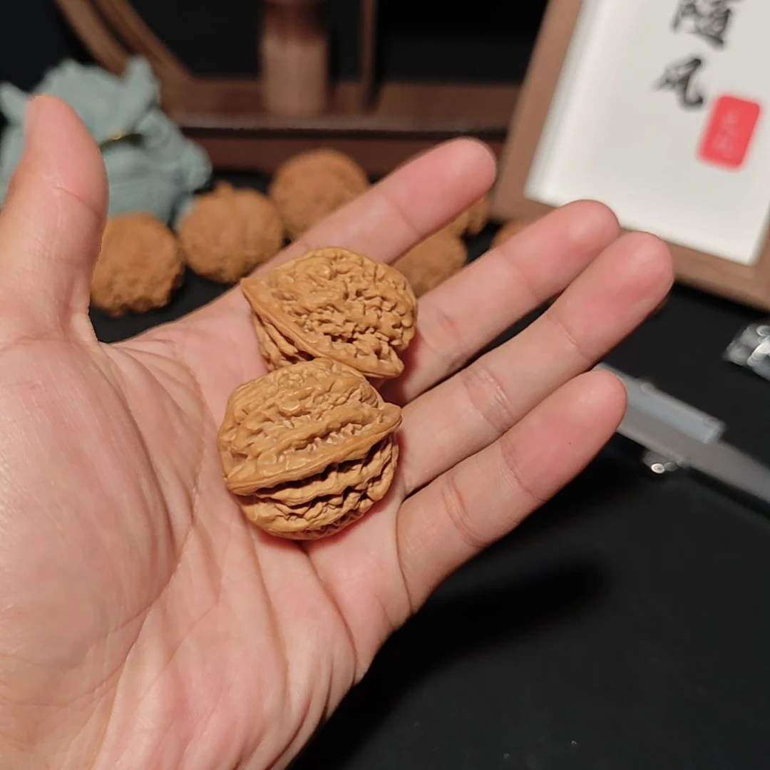 核桃把件31尺寸凤凰台