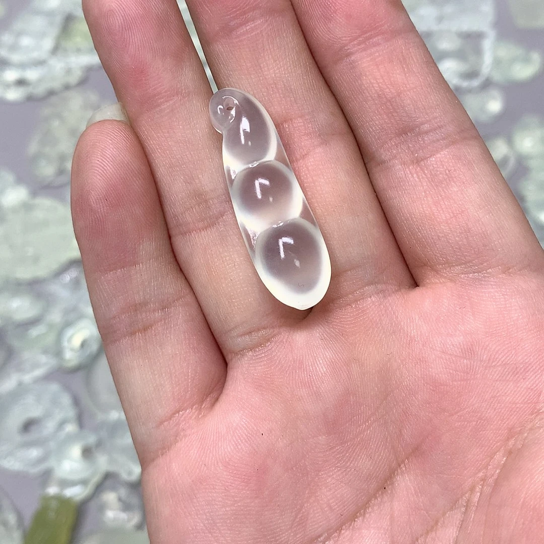 蛇纹石玉颈饰未镶嵌か****か