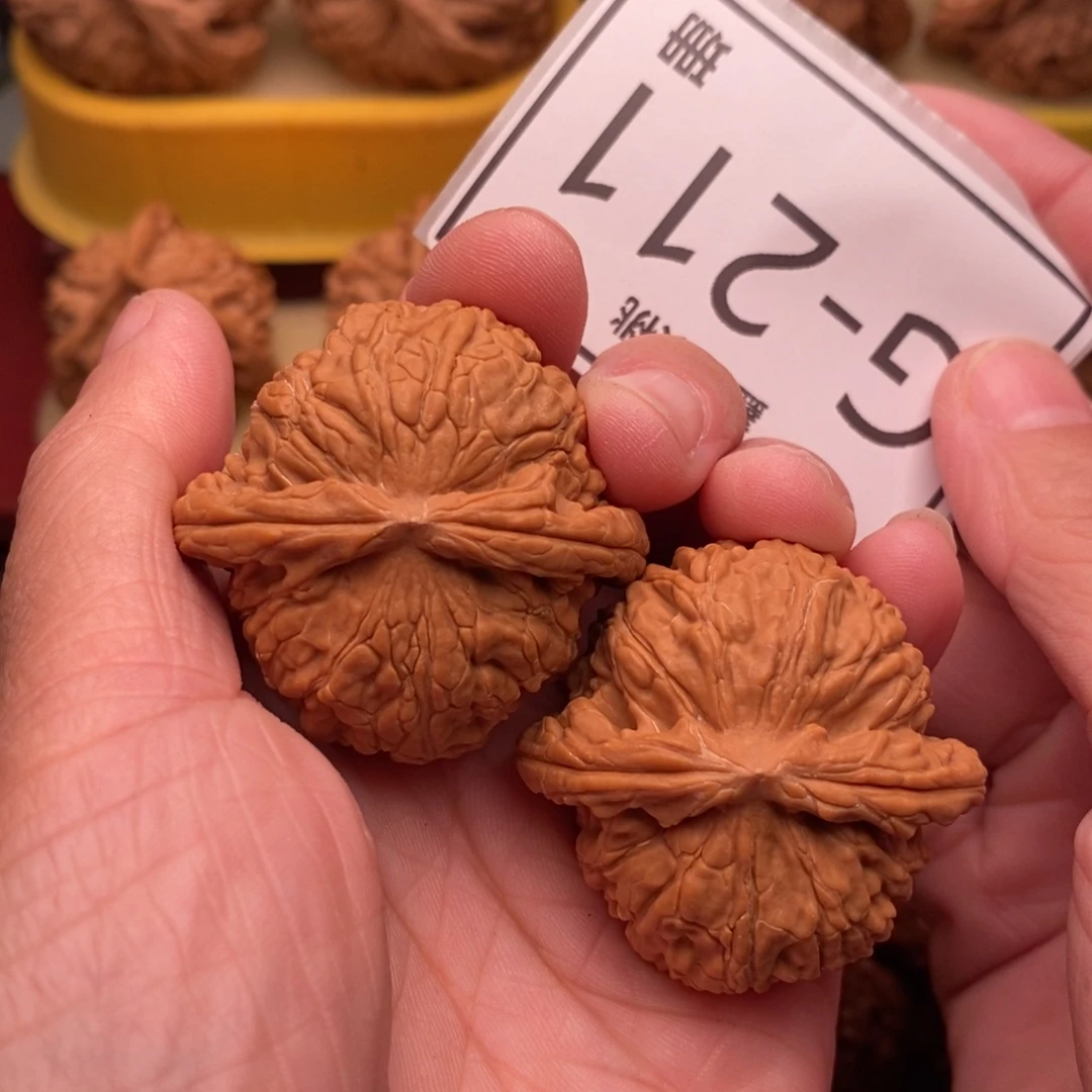 文玩核桃把件球白39