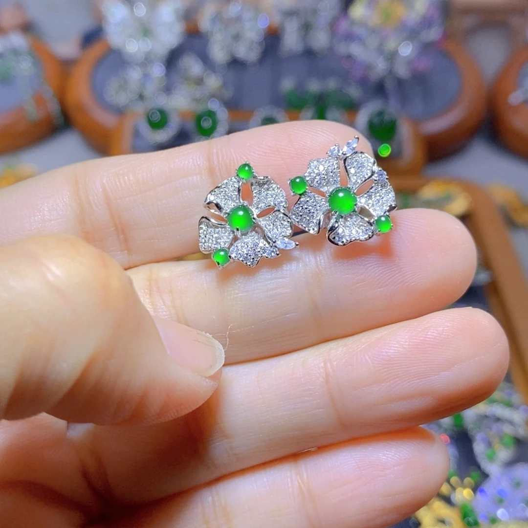 翡翠颈饰银S925镶嵌天然翡翠