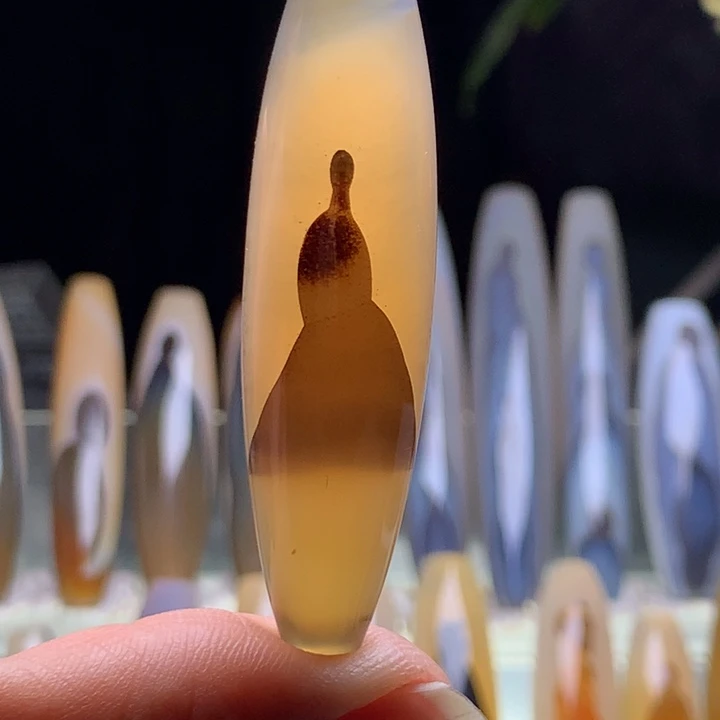 玛瑙/玉髓未镶嵌颈饰54