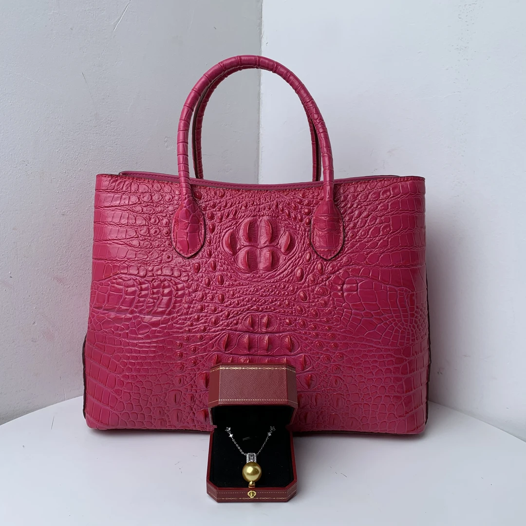 4099【香港联邦】金色气质优雅女士项链