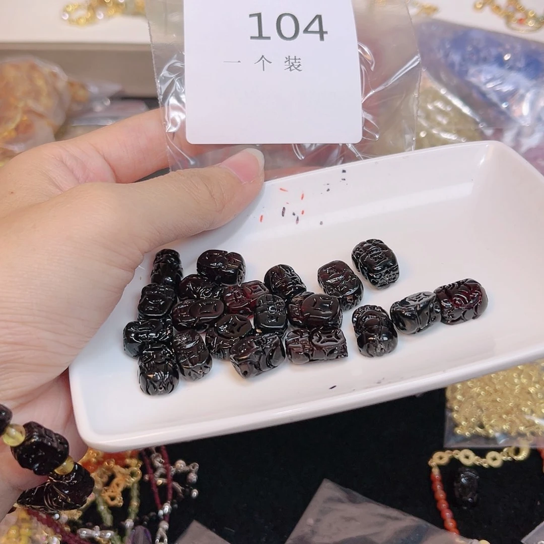 血珀珠宝奇石未镶嵌104