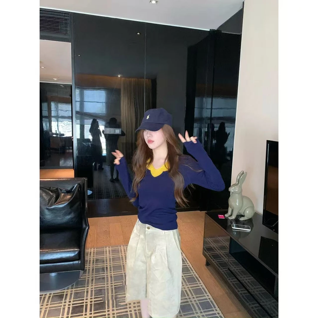 【私服限定】 假两件撞色气质修身上衣.