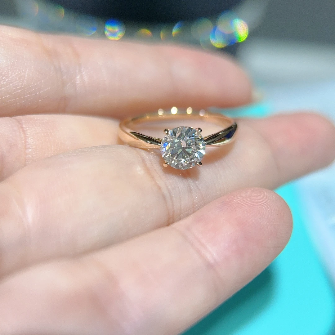 实验室培育钻石18K玫瑰金镶嵌培育钻石四爪钻戒女婚戒经典百搭R