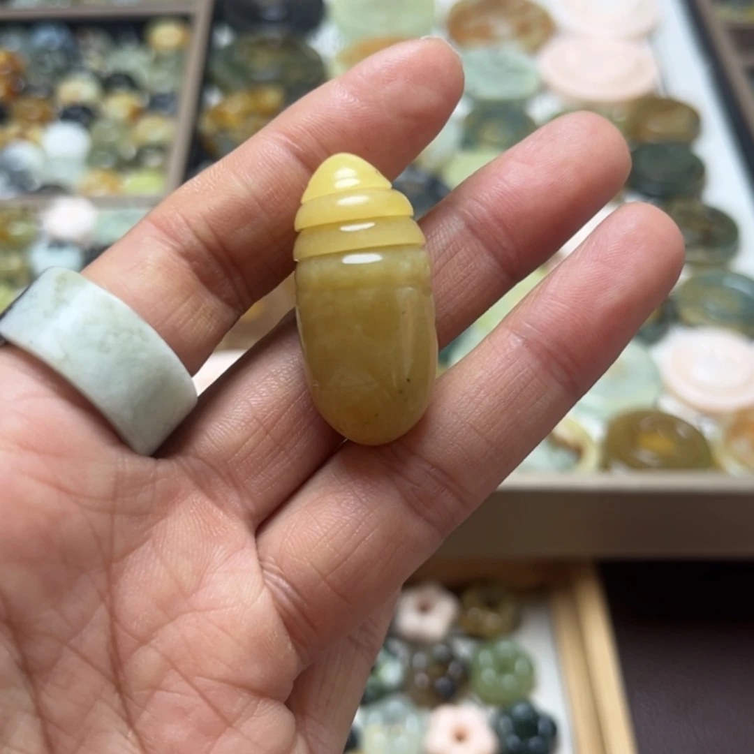 蛇纹石玉合金颈饰