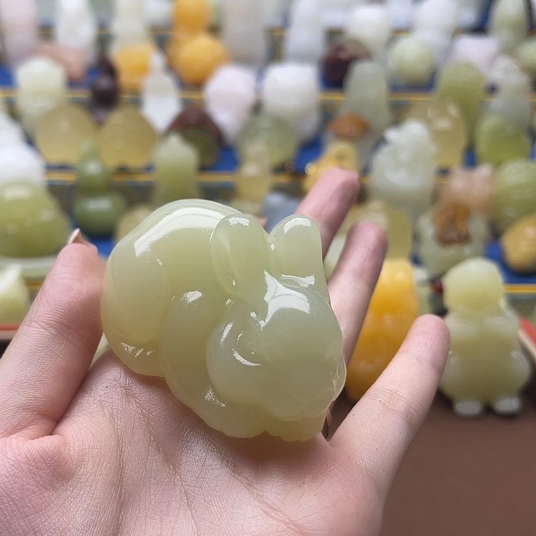 用***5新疆昆仑山脉山料