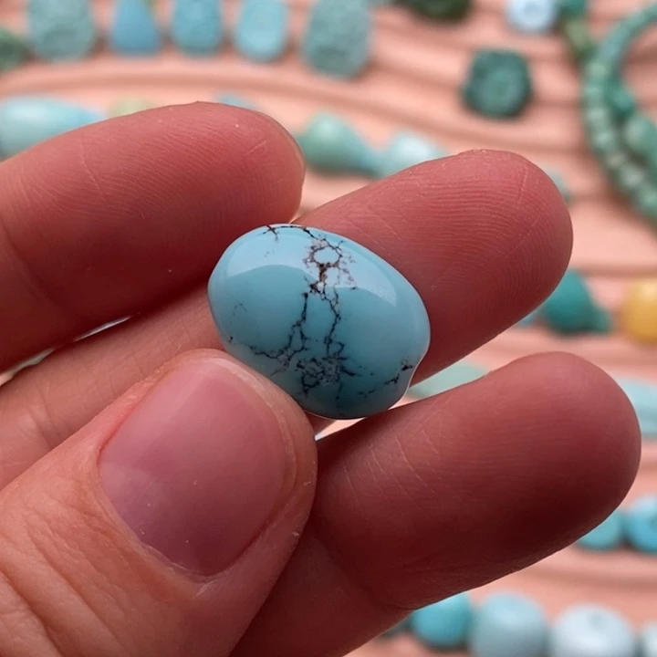 绿松石未镶嵌挂件