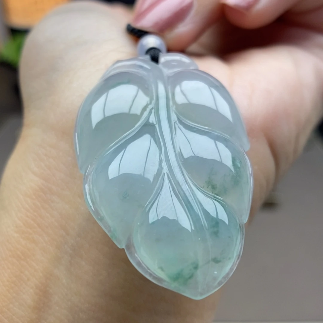 翡翠未镶嵌颈饰吊坠23