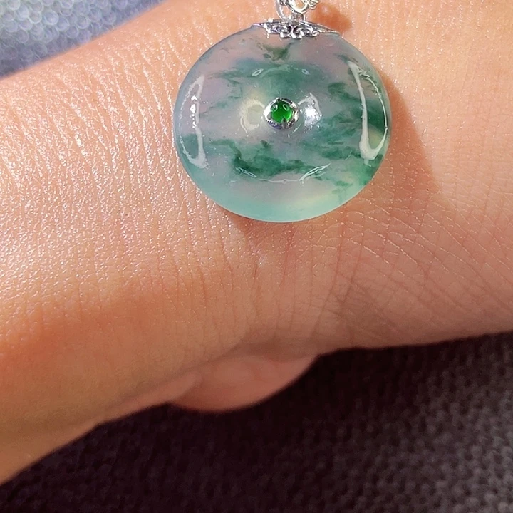 未镶嵌定制翡翠翡翠