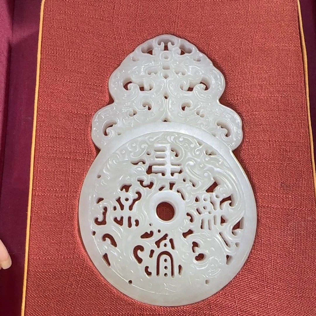 和田玉挂件未镶嵌