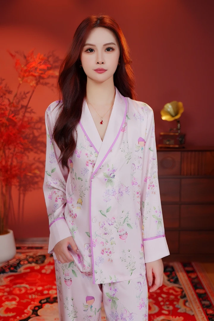 2025年春秋季新品轻奢时尚翻领长袖女士家居服套装BSY