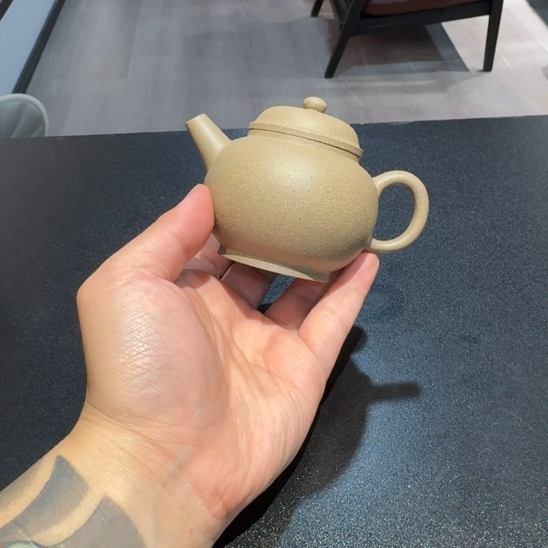 紫砂茶壶呃呃呃呃呃呃