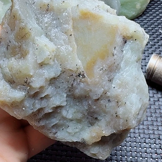 和田玉（糖玉）未镶嵌珠宝半成品