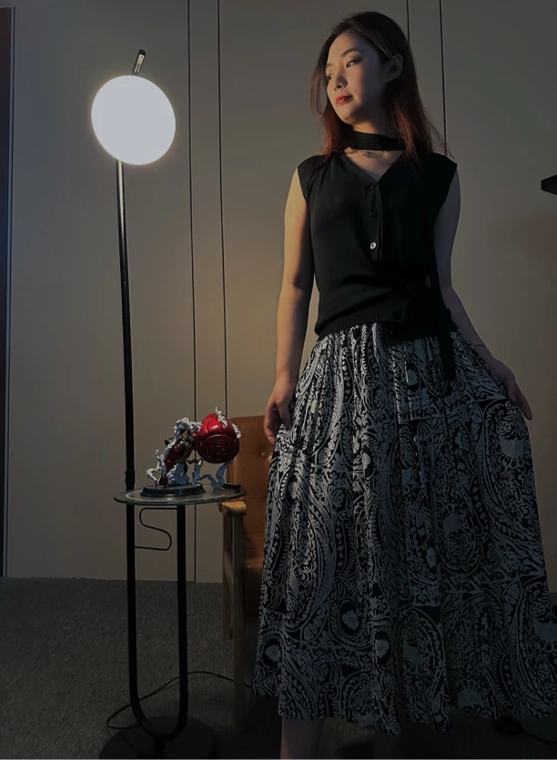 气质显瘦印花真丝电力纺半身裙