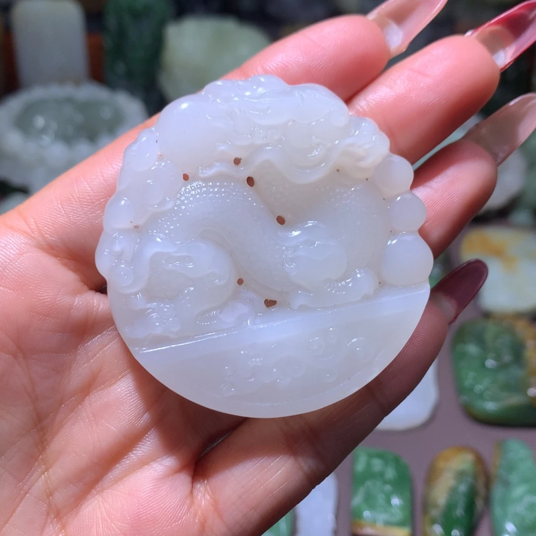 颈饰未镶嵌和田玉