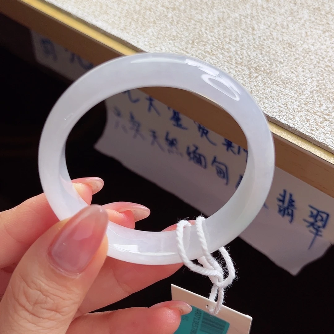 翡翠未镶嵌手镯手镯