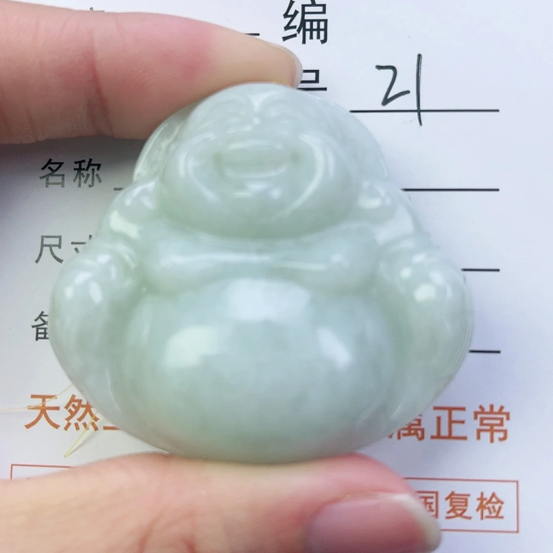 翡翠颈饰未镶嵌佛公